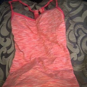Lucy athletic top
